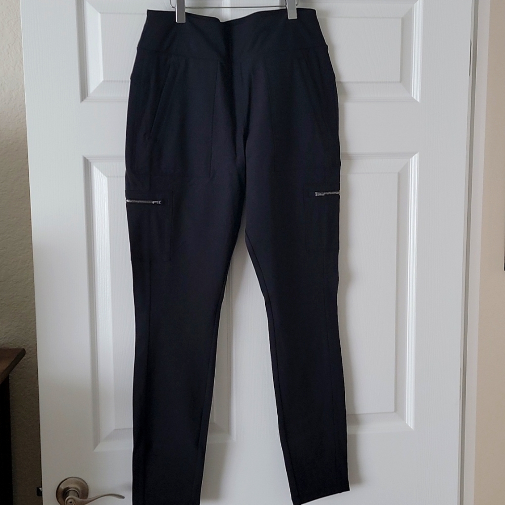 Athleta Headlands Hybrid Cargo Tight Size 12T Tall